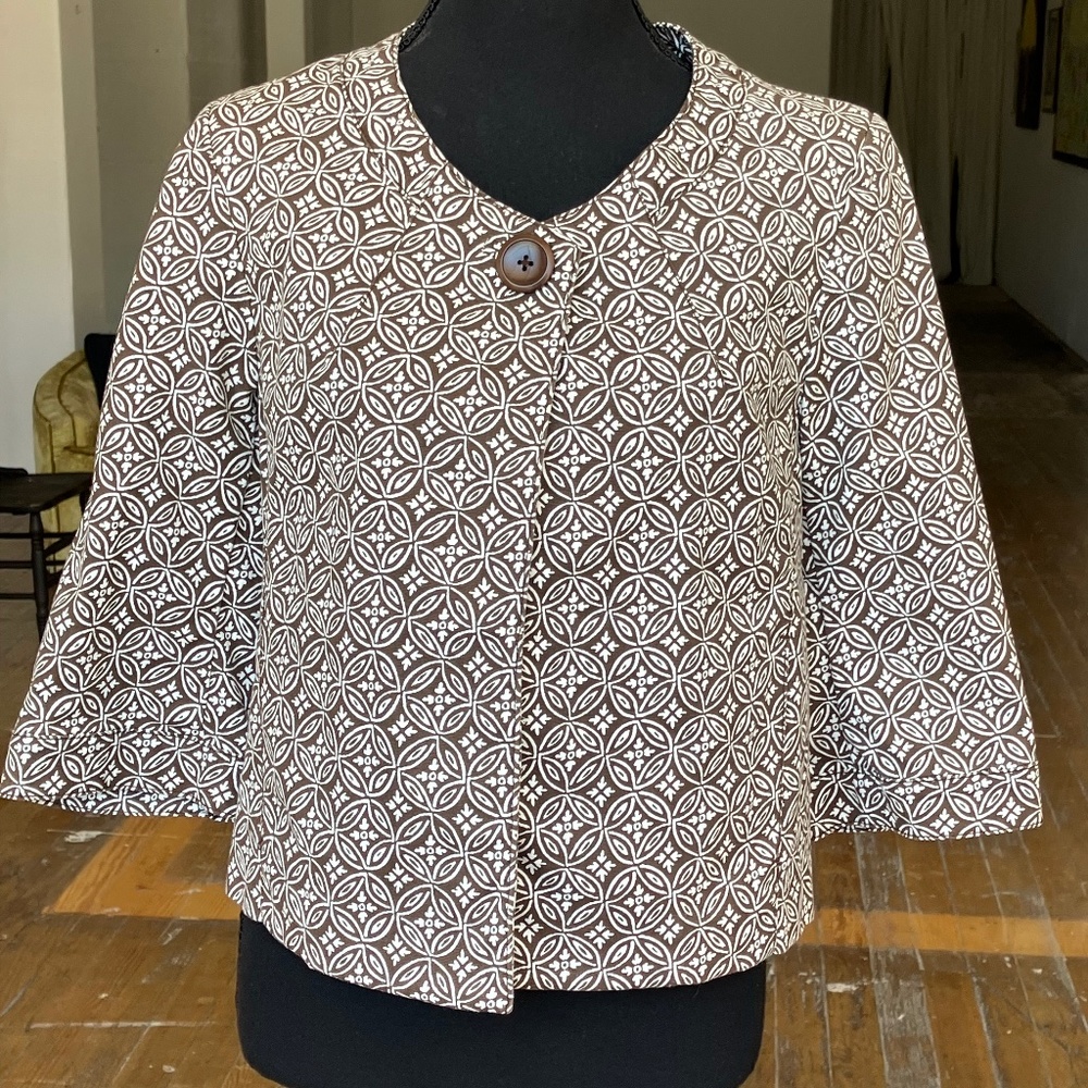 Talbots denim brown and white tile motif cropped jacket